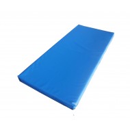Saltea cu dimensiunile de 180x60x6 cm