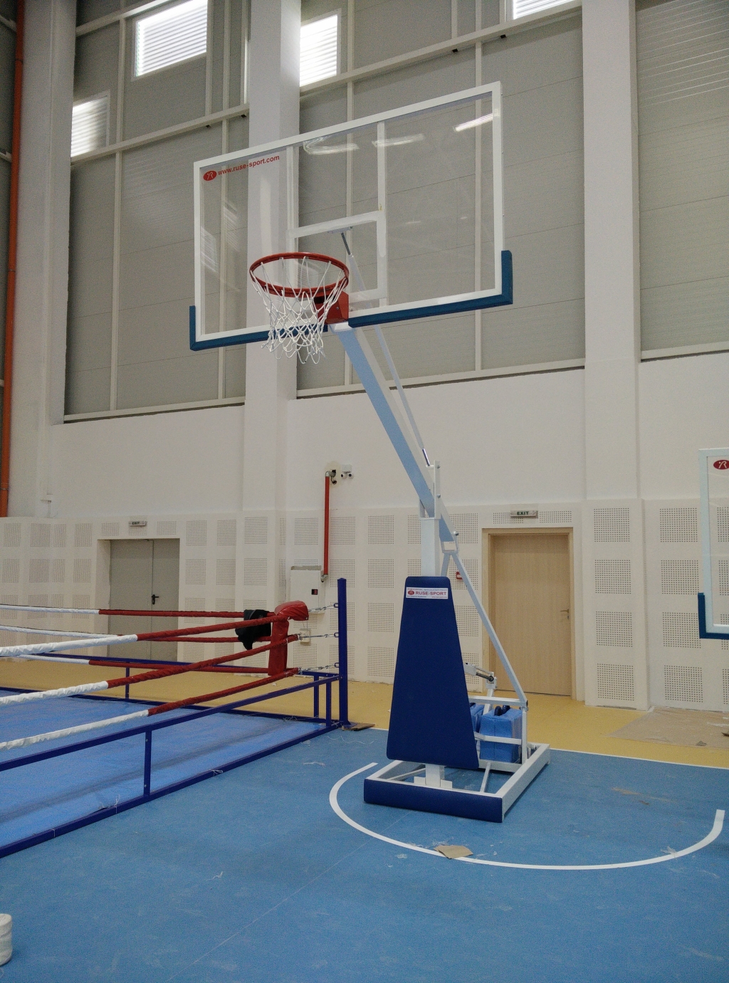 Suport mobil pentru baschet cu panou din plexiglas, pentru interior-0 Suport mobil pentru baschet cu panou din plexiglas, pentru interior-0